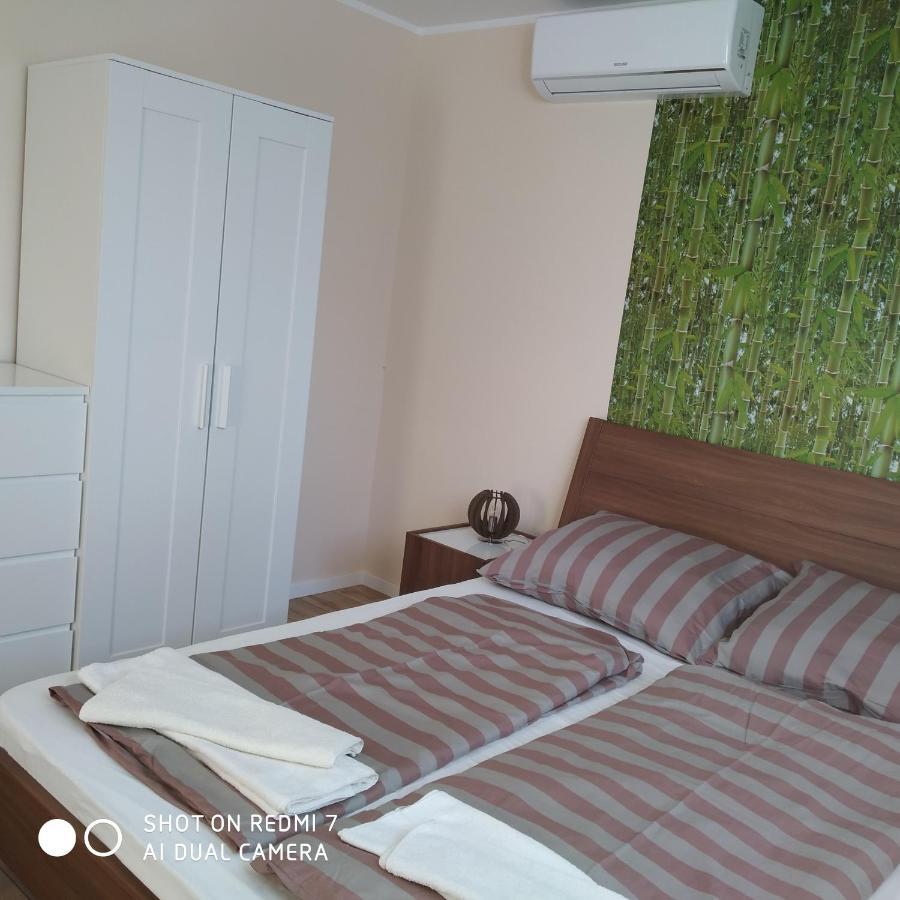 Bamboo Apartman Siófok Exterior foto